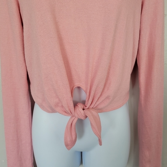 Wilfred Free Women's Medium Baby Pink Long Sleeve Shirt Knot Front Soft Crop - Picture 3 of 7
